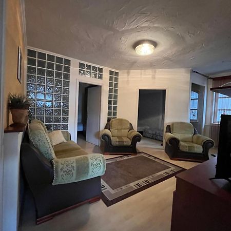 Tocc Apartman Gyál Dış mekan fotoğraf
