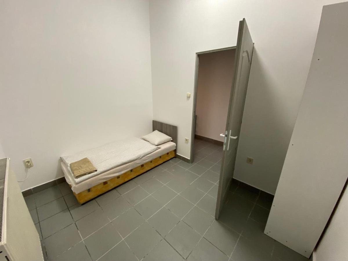 Tocc Apartman Gyál Dış mekan fotoğraf