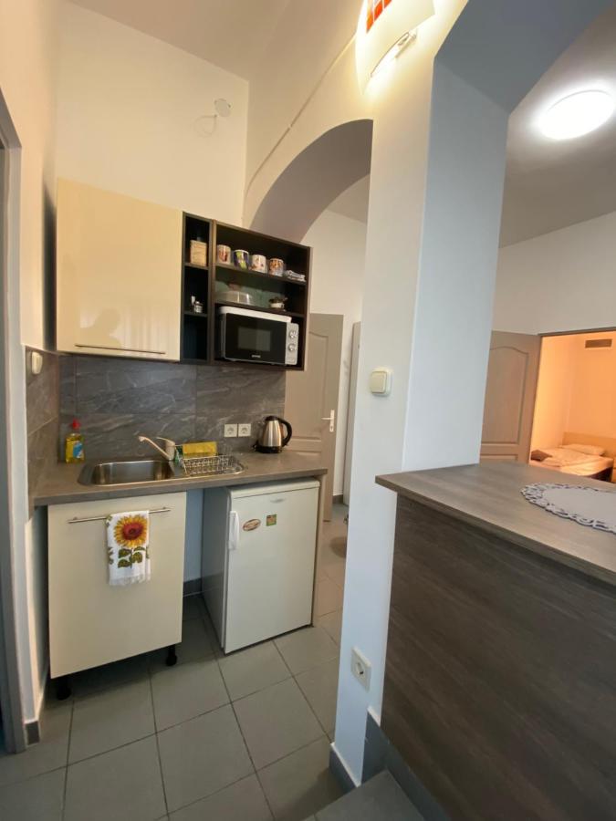 Tocc Apartman Gyál Dış mekan fotoğraf