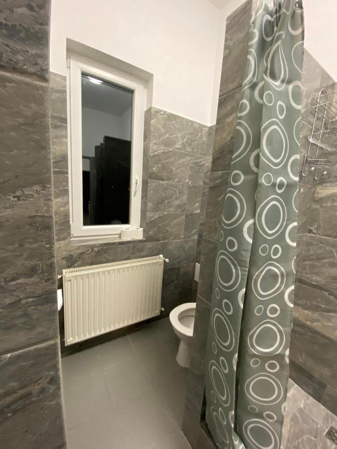 Tocc Apartman Gyál Dış mekan fotoğraf