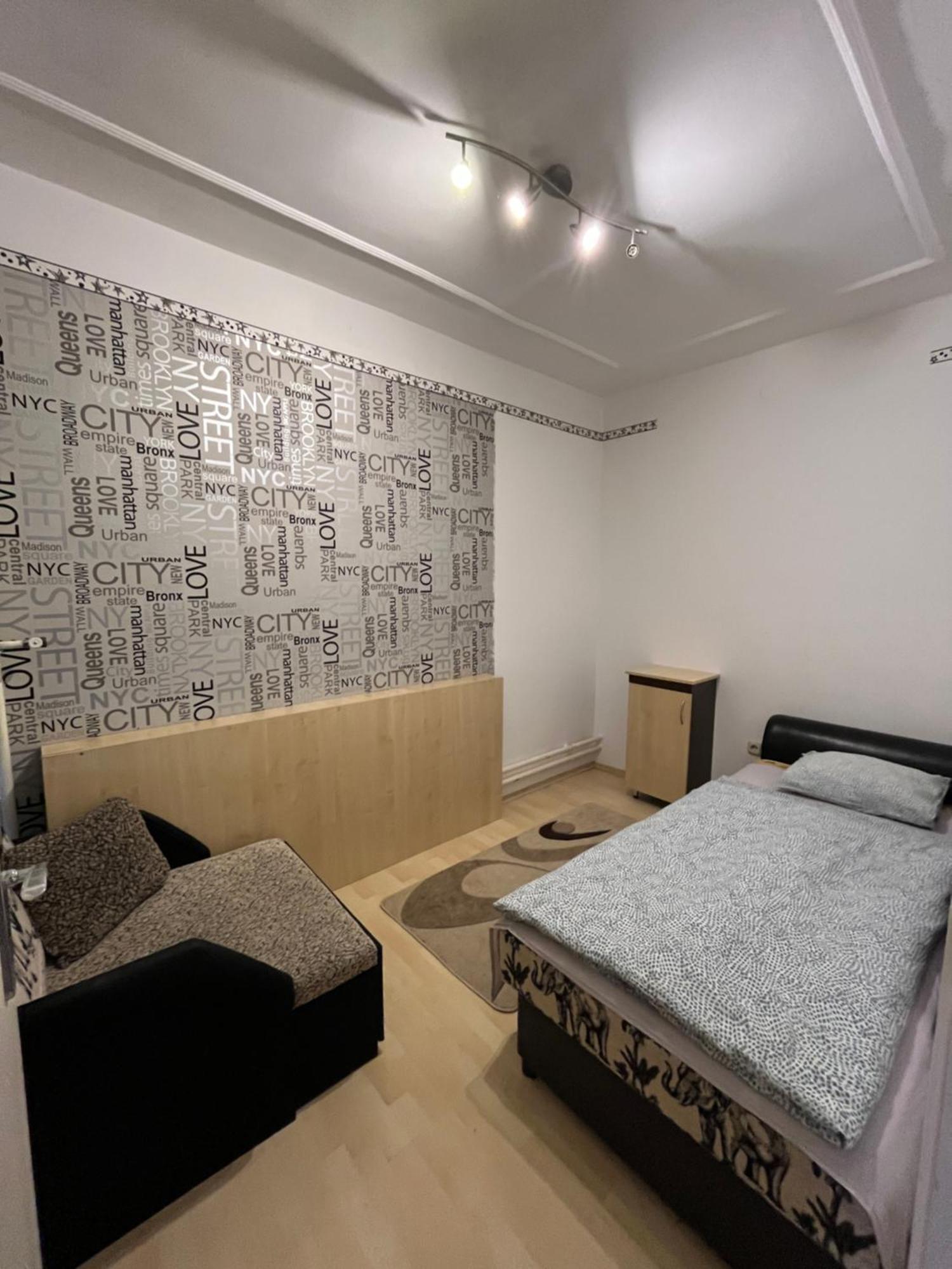 Tocc Apartman Gyál Dış mekan fotoğraf