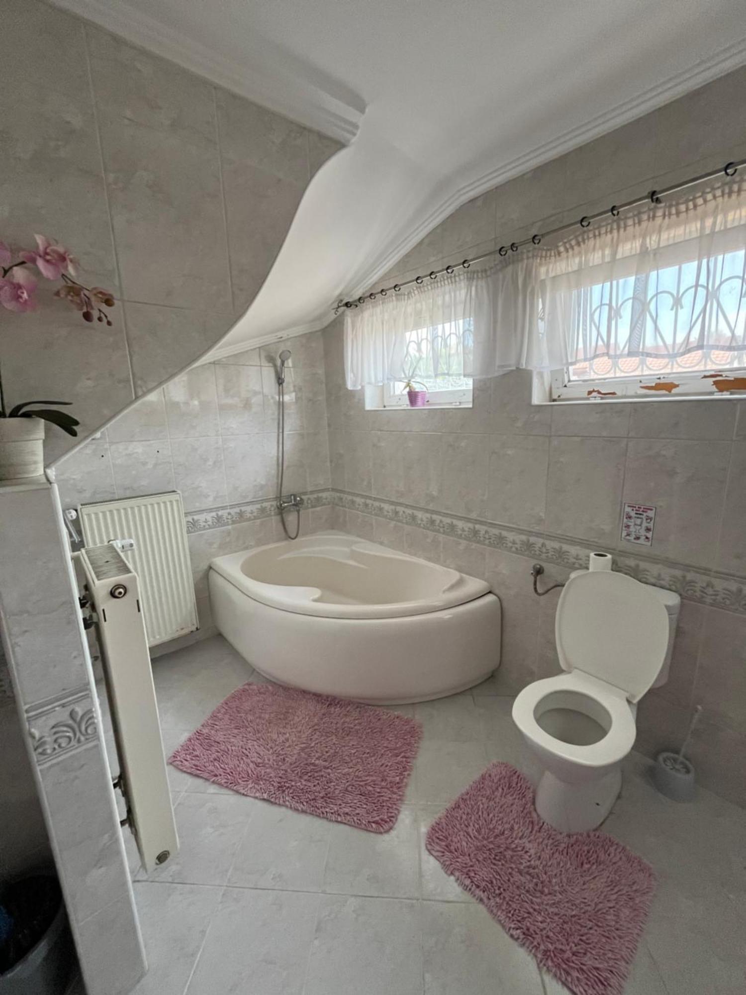 Tocc Apartman Gyál Dış mekan fotoğraf