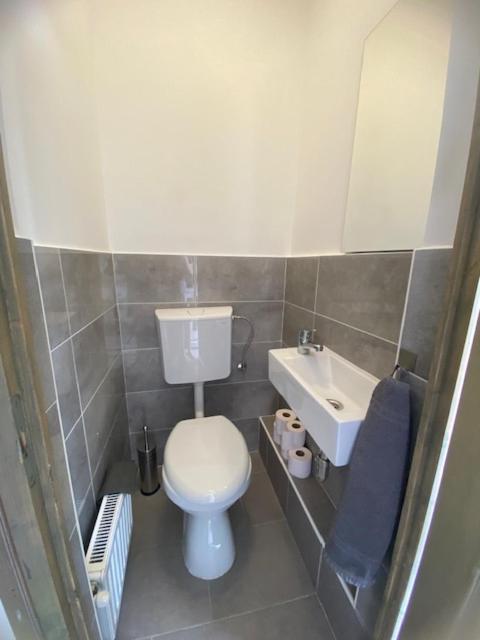 Tocc Apartman Gyál Dış mekan fotoğraf